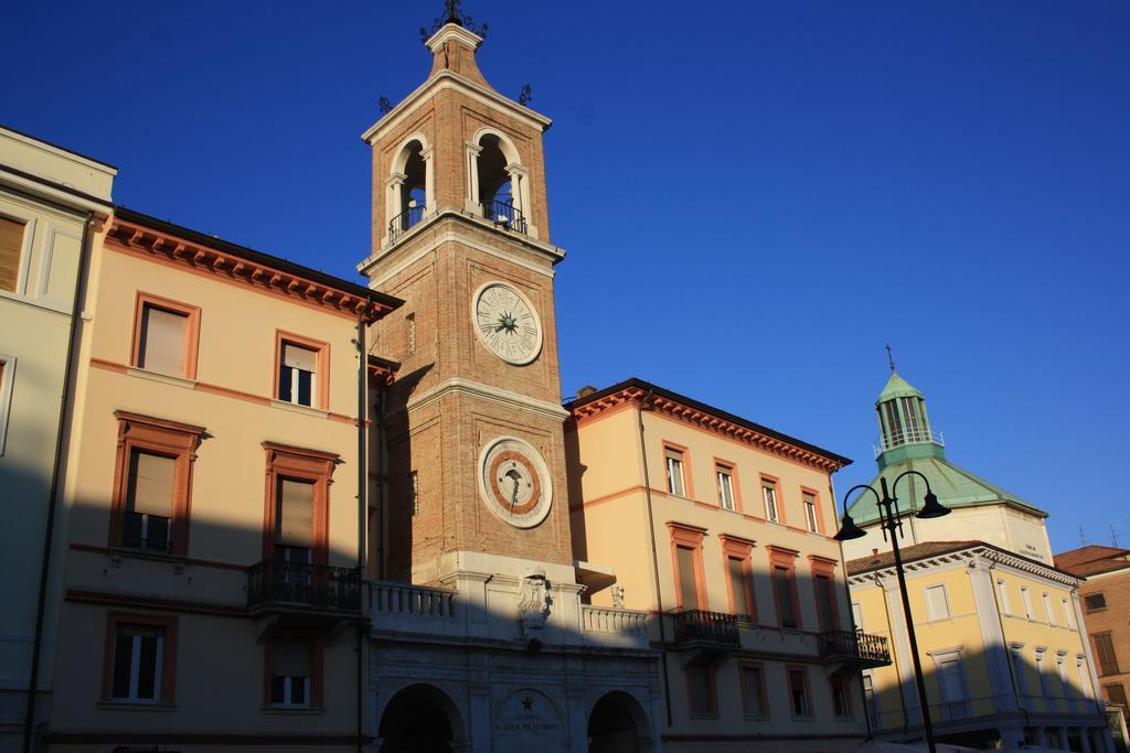 Hotel Ottavia Rimini Buitenkant foto