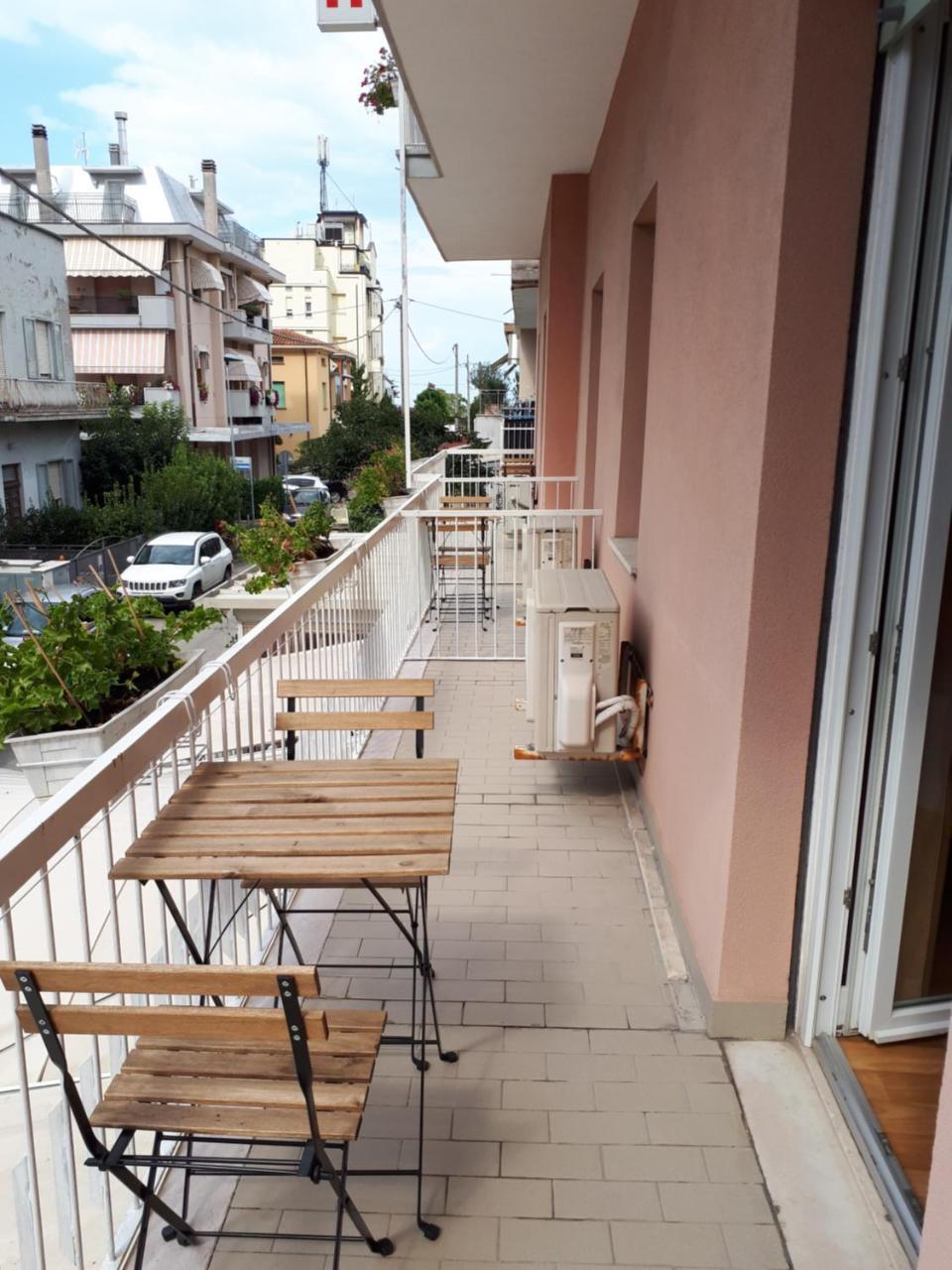 Hotel Ottavia Rimini Buitenkant foto